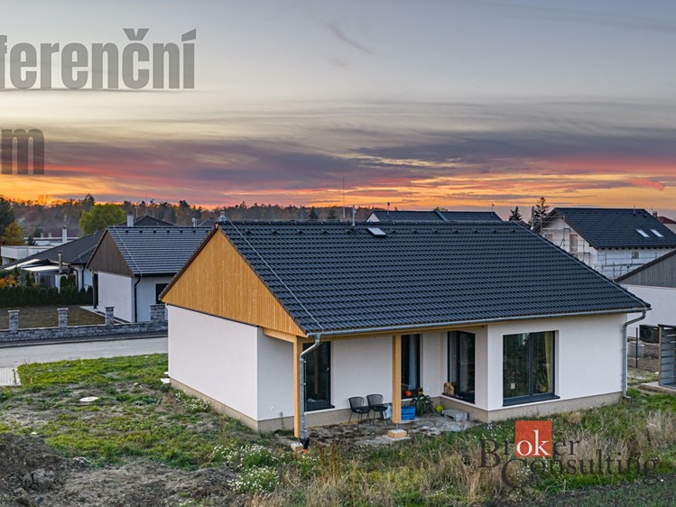 Prodej rodinného domu 90 m², pozemek 816 m² - foto 8