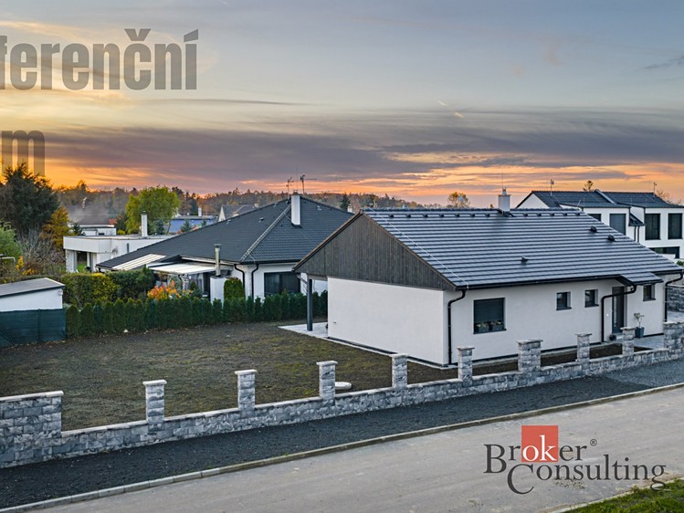 Prodej rodinného domu 90 m², pozemek 816 m² - foto 7