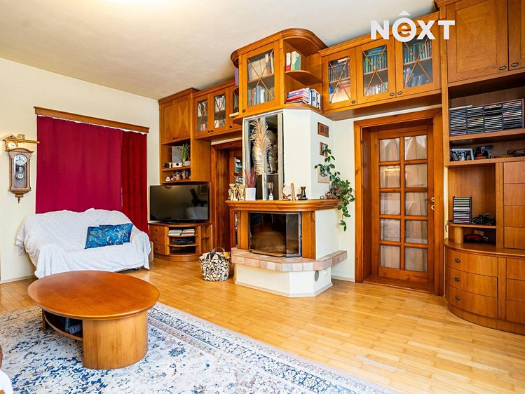 Prodej rodinného domu 259 m², pozemek 1 117 m² - foto 3