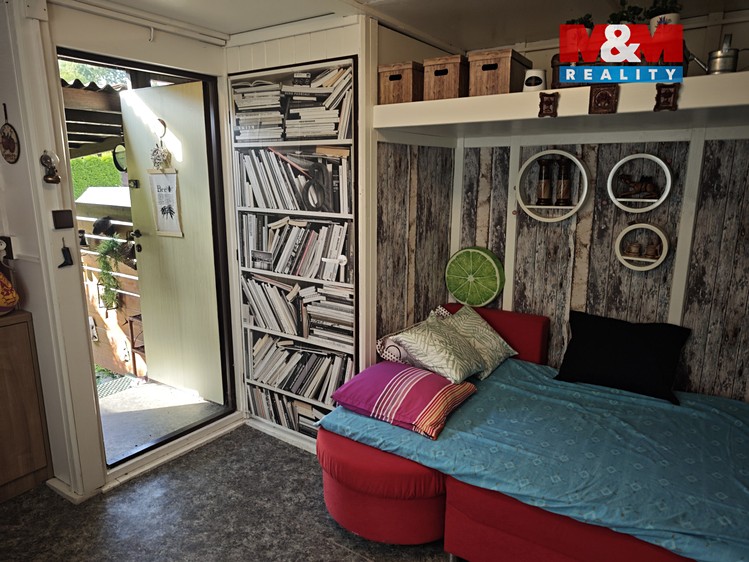 Prodej  chaty 16 m², pozemek 17 m² - foto 6