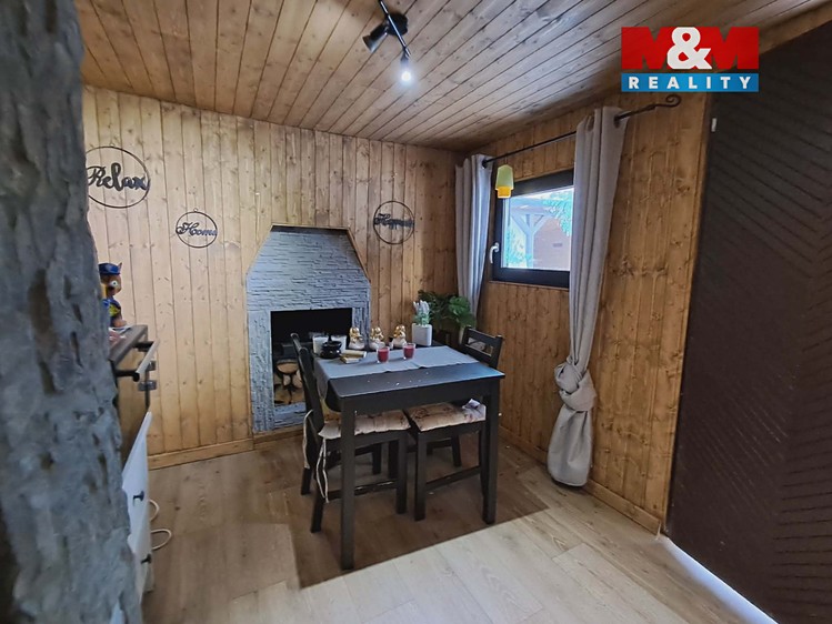Prodej chaty 50 m², pozemek 375 m² - foto 8