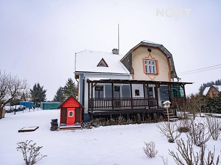 Prodej rodinného domu 178 m², pozemek 1 332 m² - foto 1