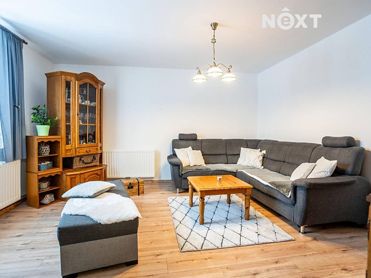 Prodej rodinného domu 178 m², pozemek 1 332 m² - foto 5
