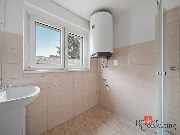 Prodej rodinného domu 106 m², pozemek 73 m² - foto 8