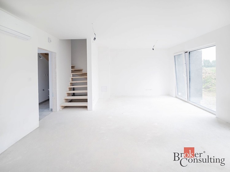 Prodej rodinného domu 89 m², pozemek 196 m² - foto 6