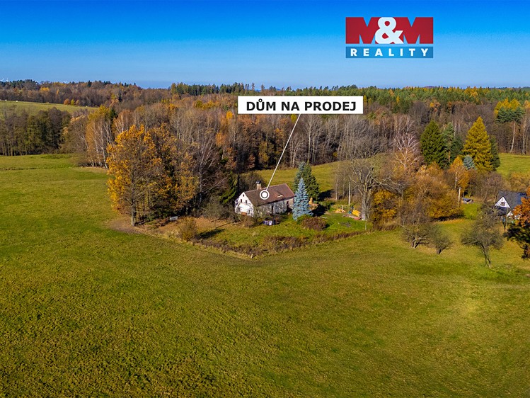 Prodej rodinného domu 142 m², pozemek 1 471 m² - foto 1