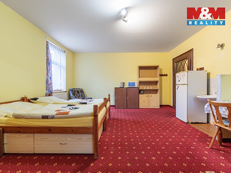 Prodej  rodinného domu 664 m², pozemek 2 367 m² - foto 5