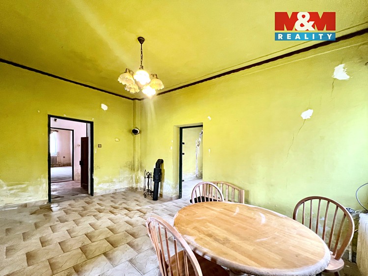 Prodej rodinného domu 146 m², pozemek 722 m² - foto 6