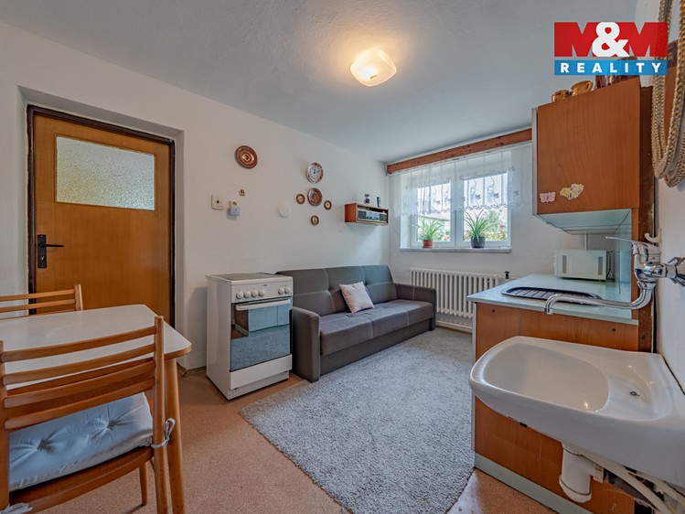Prodej rodinného domu 133 m², pozemek 644 m² - foto 3