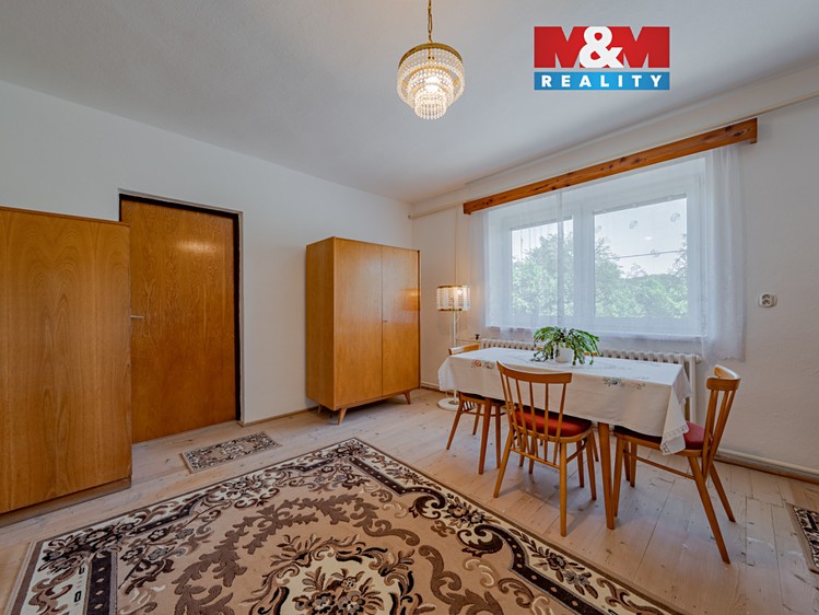 Prodej rodinného domu 133 m², pozemek 644 m² - foto 1