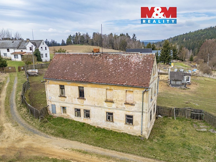 Prodej rodinného domu 116 m², pozemek 2 461 m² - foto 1