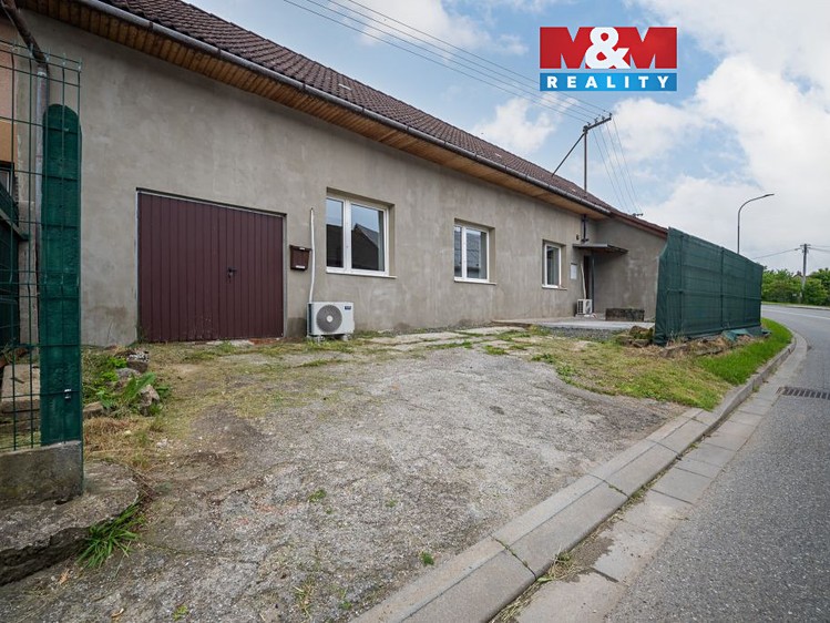 Prodej rodinného domu 75 m², pozemek 454 m² - foto 1