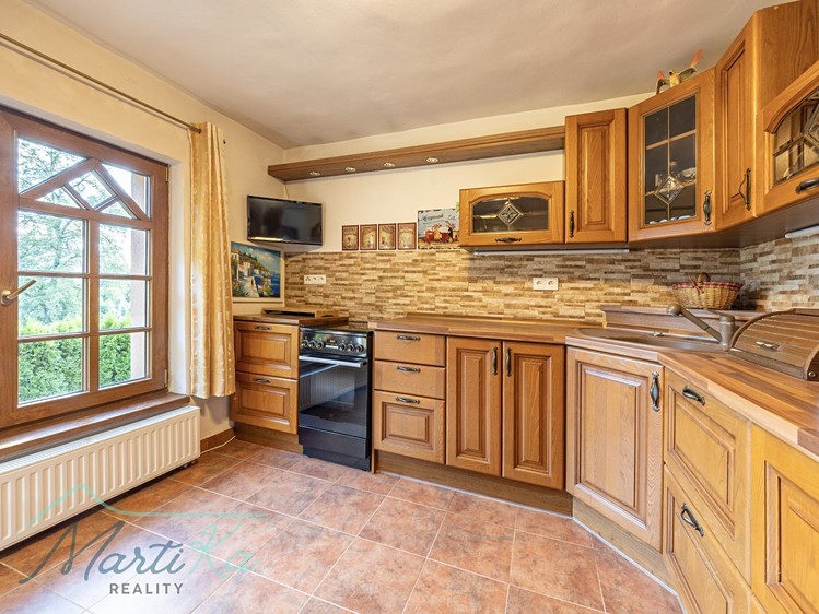 Prodej  rodinného domu 350 m², pozemek 9 285 m² - foto 4