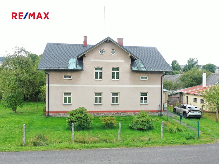 Prodej chalupy 216 m², pozemek 876 m² - foto 2