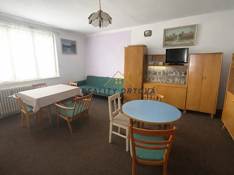 Prodej rodinného domu 179 m², pozemek 3 930 m² - foto 5