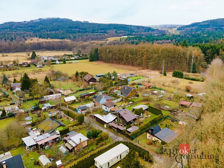 Prodej chaty 25 m², pozemek 322 m² - foto 8