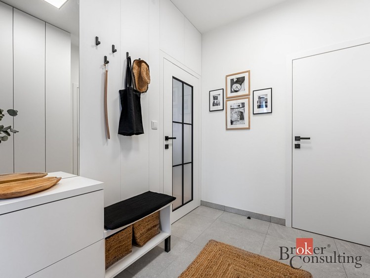 Prodej rodinného domu 132 m², pozemek 284 m² - foto 4