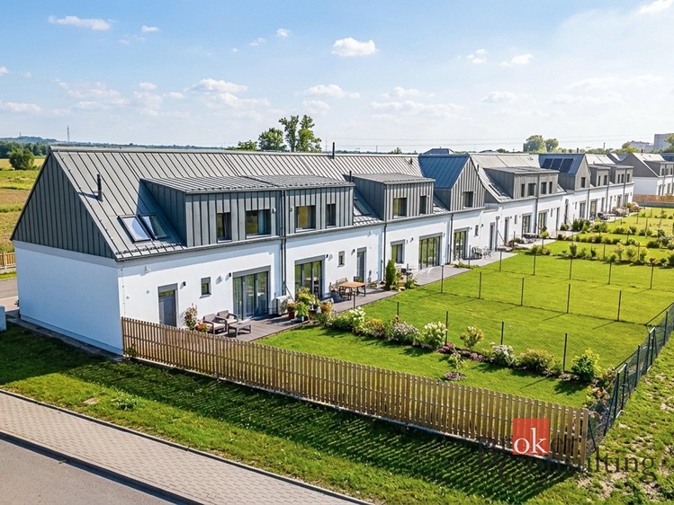 Prodej rodinného domu 132 m², pozemek 284 m² - foto 1