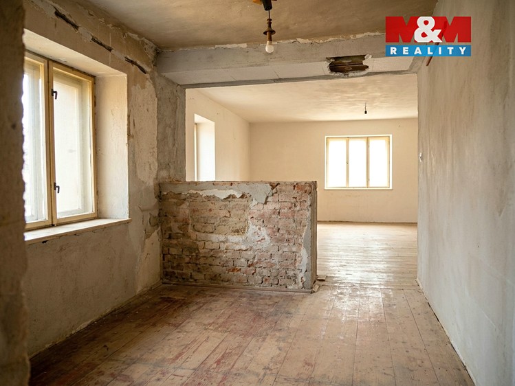 Prodej chalupy 220 m², pozemek 4 962 m² - foto 3