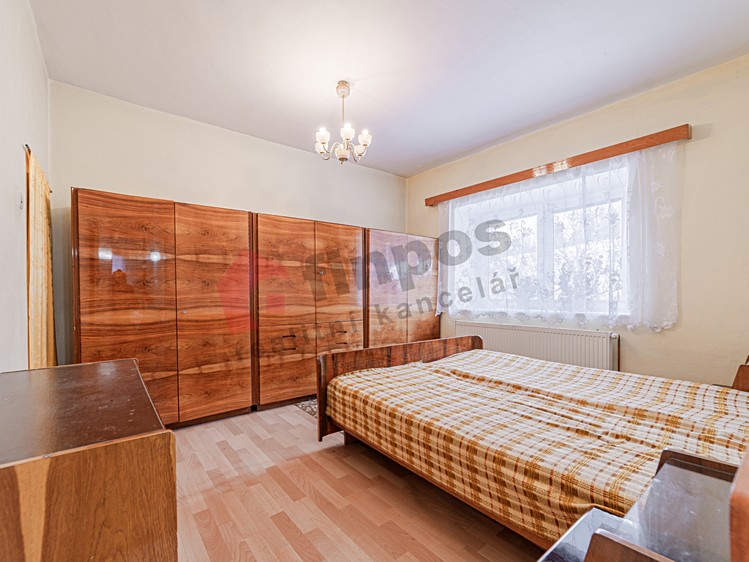 Prodej rodinného domu 150 m², pozemek 1 194 m² - foto 6