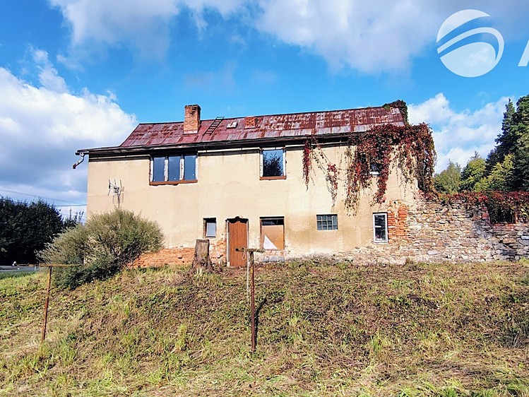 Prodej rodinného domu 260 m², pozemek 627 m² - foto 4