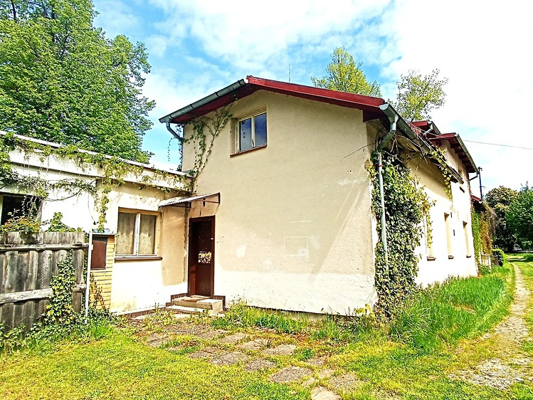 Prodej rodinného domu 320 m², pozemek 406 m² - foto 8