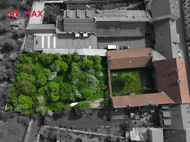 Prodej památky 1 200 m², pozemek 2 155 m² - foto 3