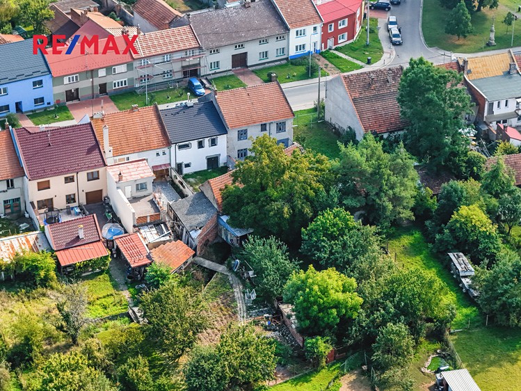 Prodej rodinného domu 122 m², pozemek 469 m² - foto 7