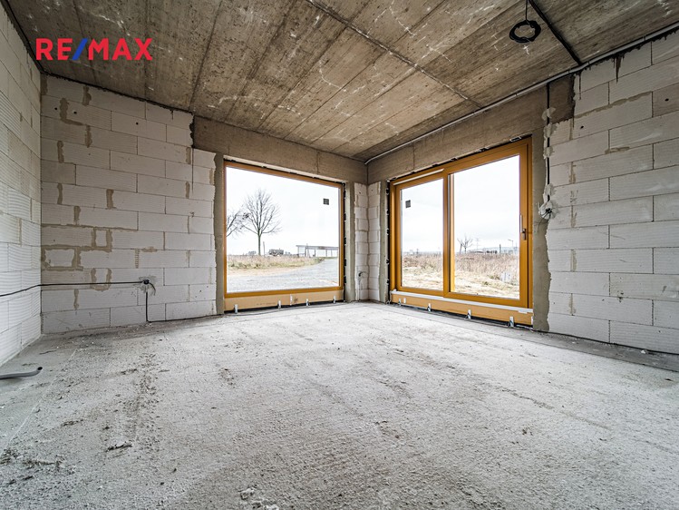 Prodej rodinného domu 155 m², pozemek 2 068 m² - foto 6