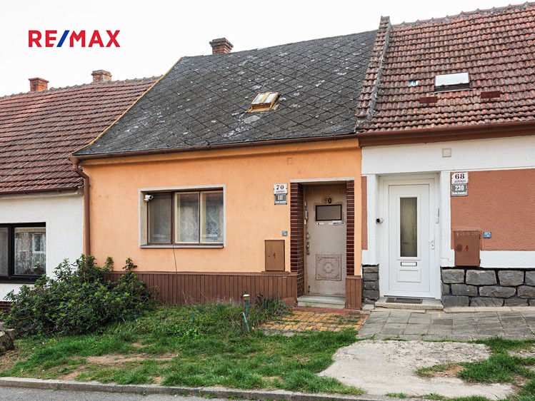 Prodej rodinného domu 90 m², pozemek 112 m² - foto 1