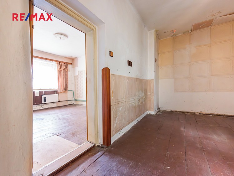 Prodej rodinného domu 90 m², pozemek 112 m² - foto 6
