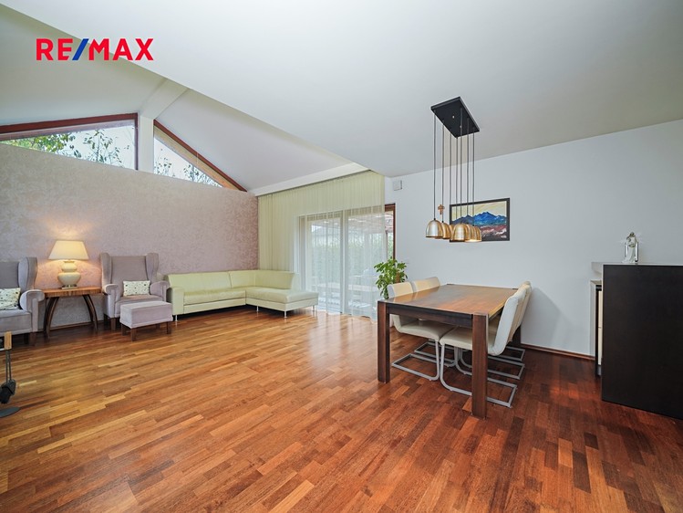 Prodej rodinného domu 157 m², pozemek 1 460 m² - foto 5