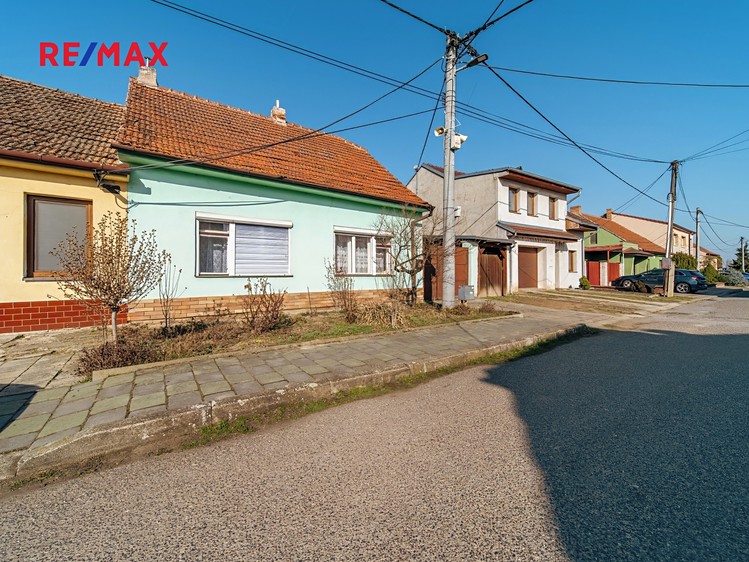 Prodej rodinného domu 92 m², pozemek 210 m² - foto 4