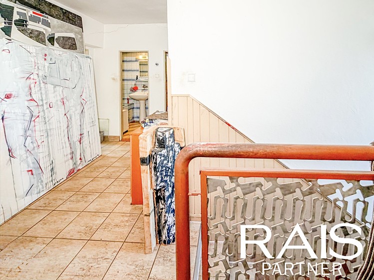 Prodej rodinného domu 220 m², pozemek 463 m² - foto 7