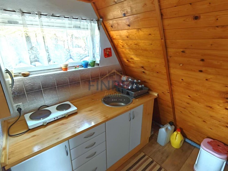 Prodej chaty 40 m², pozemek 540 m² - foto 3