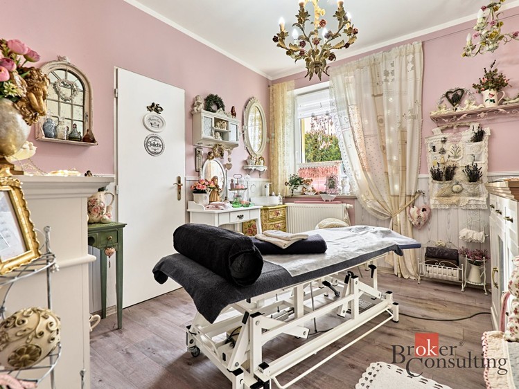 Prodej  rodinného domu 180 m², pozemek 1 282 m² - foto 8