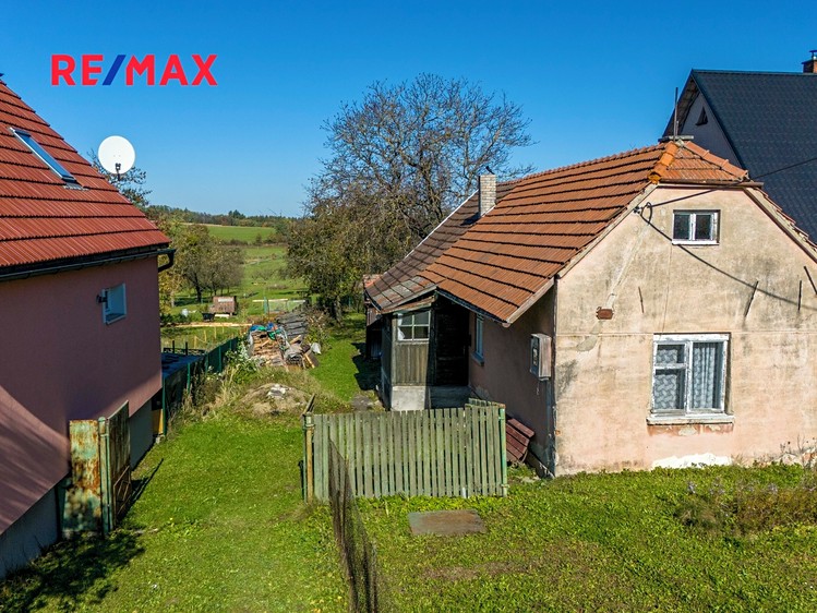 Prodej rodinného domu 67 m², pozemek 2 606 m² - foto 2