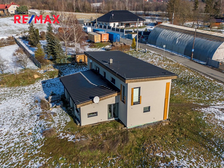 Prodej  rodinného domu 193 m², pozemek 3 005 m² - foto 3