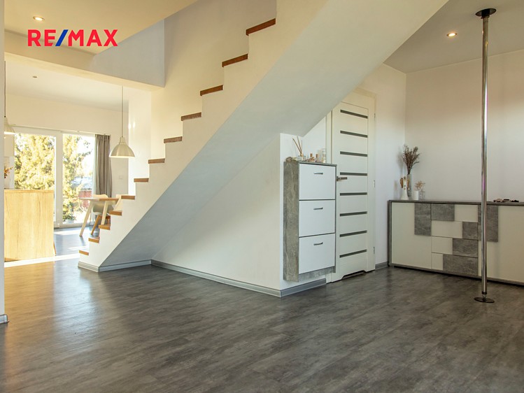 Prodej  rodinného domu 193 m², pozemek 3 005 m² - foto 5