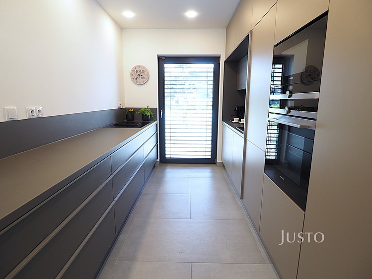 Prodej rodinného domu 173 m², pozemek 465 m² - foto 8