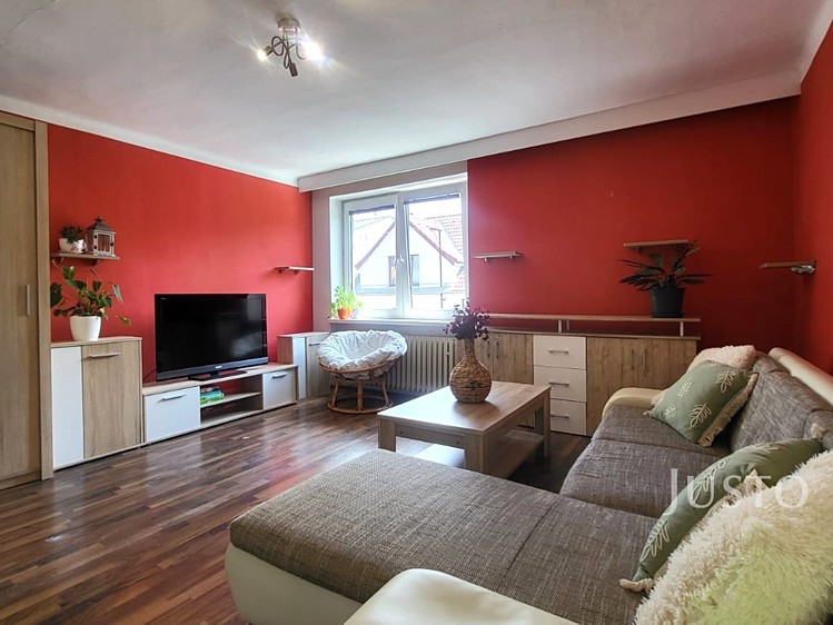 Prodej rodinného domu 231 m², pozemek 335 m² - foto 4
