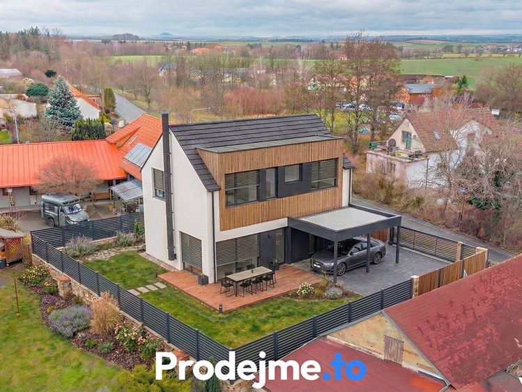 Prodej rodinného domu 104 m², pozemek 278 m² - foto 1