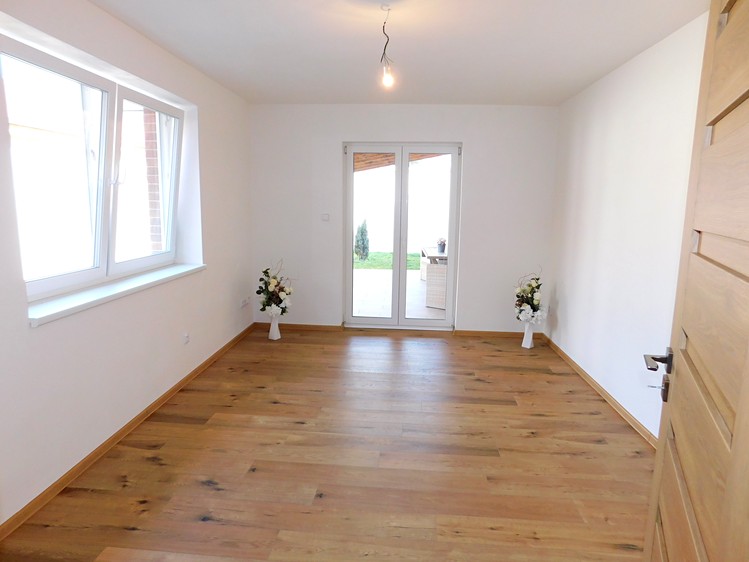 Prodej rodinného domu 130 m², pozemek 358 m² - foto 3