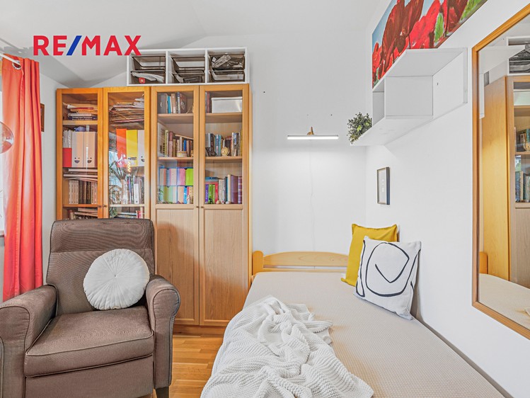 Prodej rodinného domu 75 m², pozemek 62 m² - foto 6