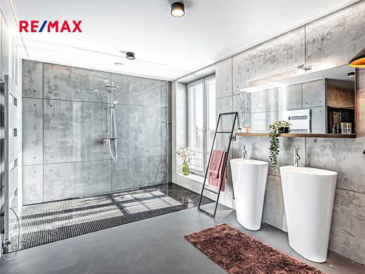 Prodej rodinného domu 379 m², pozemek 1 897 m² - foto 6