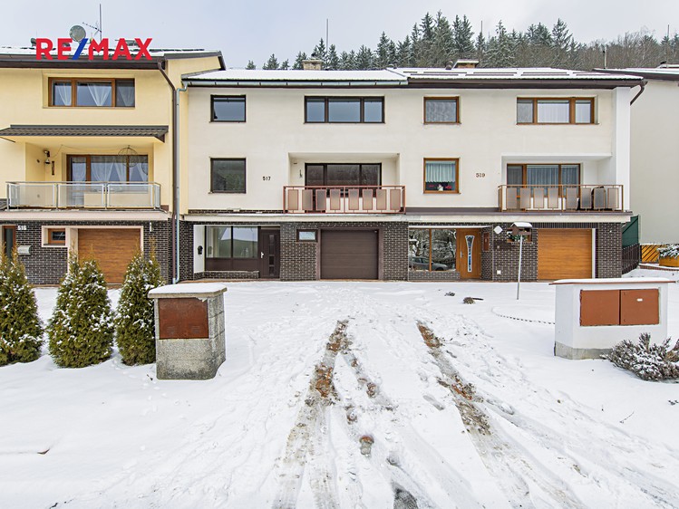 Prodej rodinného domu 185 m², pozemek 287 m² - foto 2