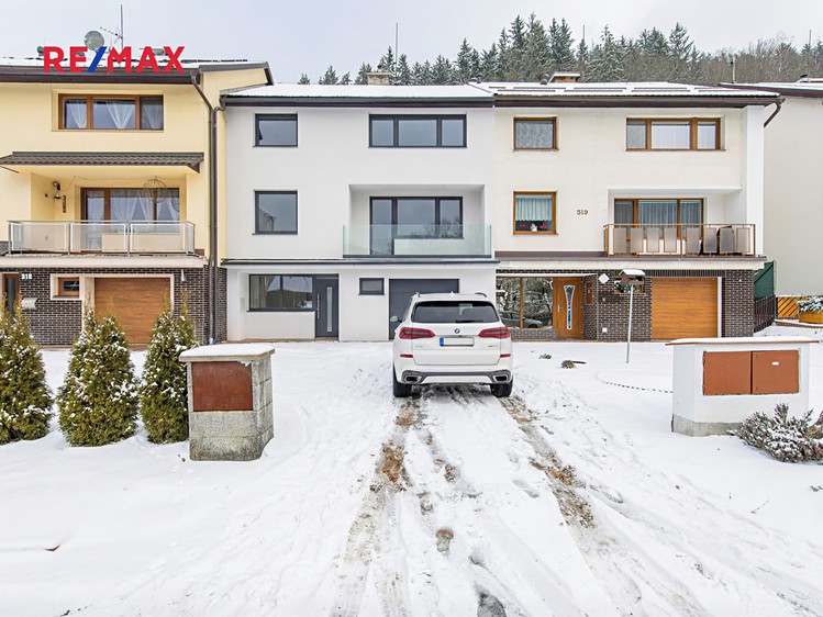 Prodej rodinného domu 185 m², pozemek 287 m² - foto 1