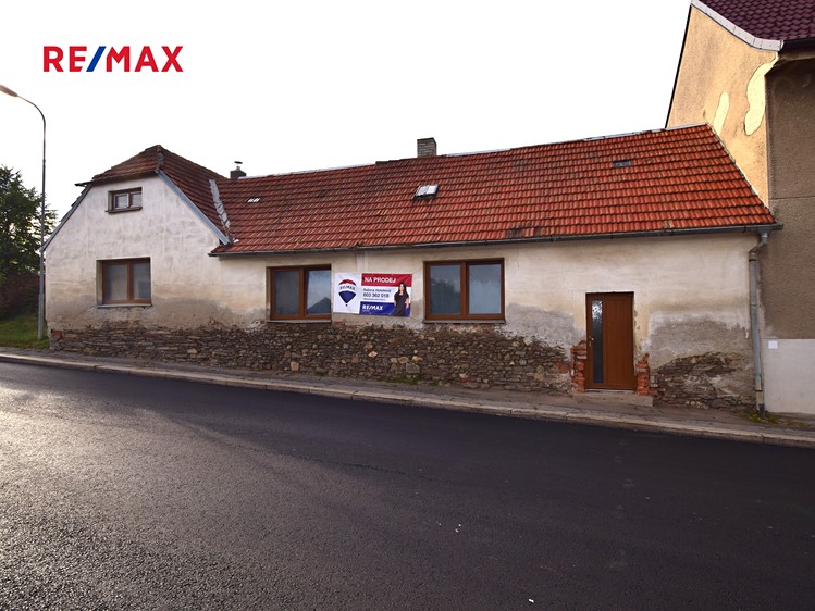 Prodej rodinného domu 58 m², pozemek 218 m² - foto 2