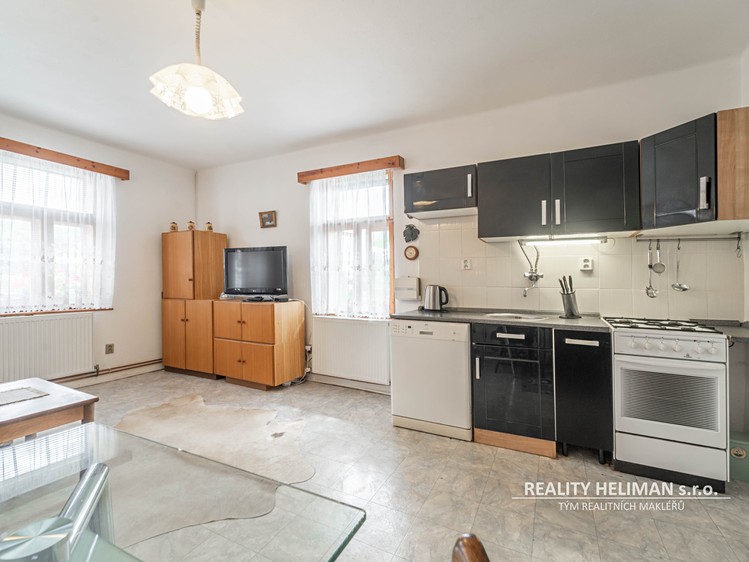Prodej  rodinného domu 137 m², pozemek 524 m² - foto 6