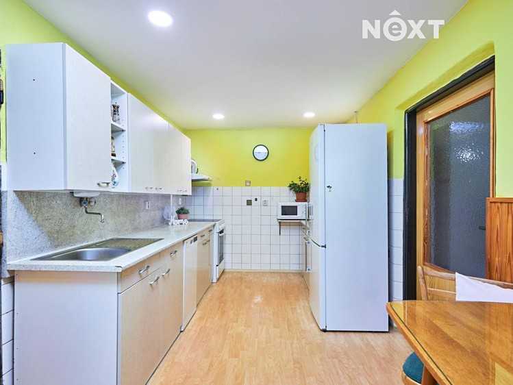 Prodej rodinného domu 87 m², pozemek 210 m² - foto 2
